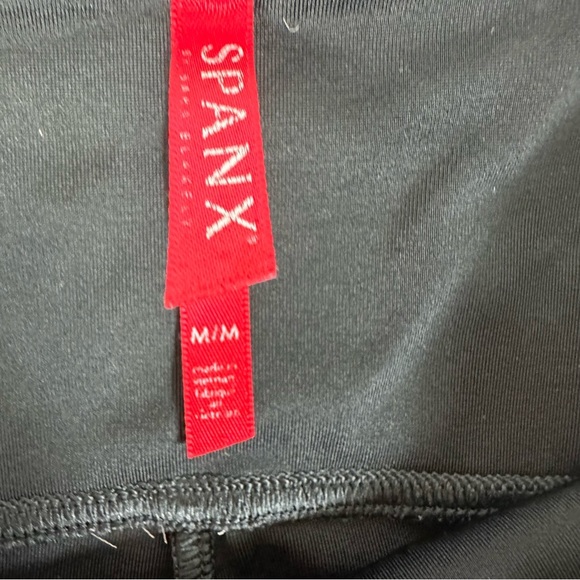 SPANX Leggings Sz M Faux Leather Black - Picture 14 of 17